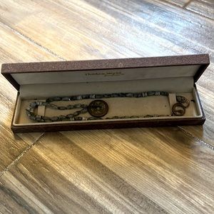 Outdoor World Pendent Necklace